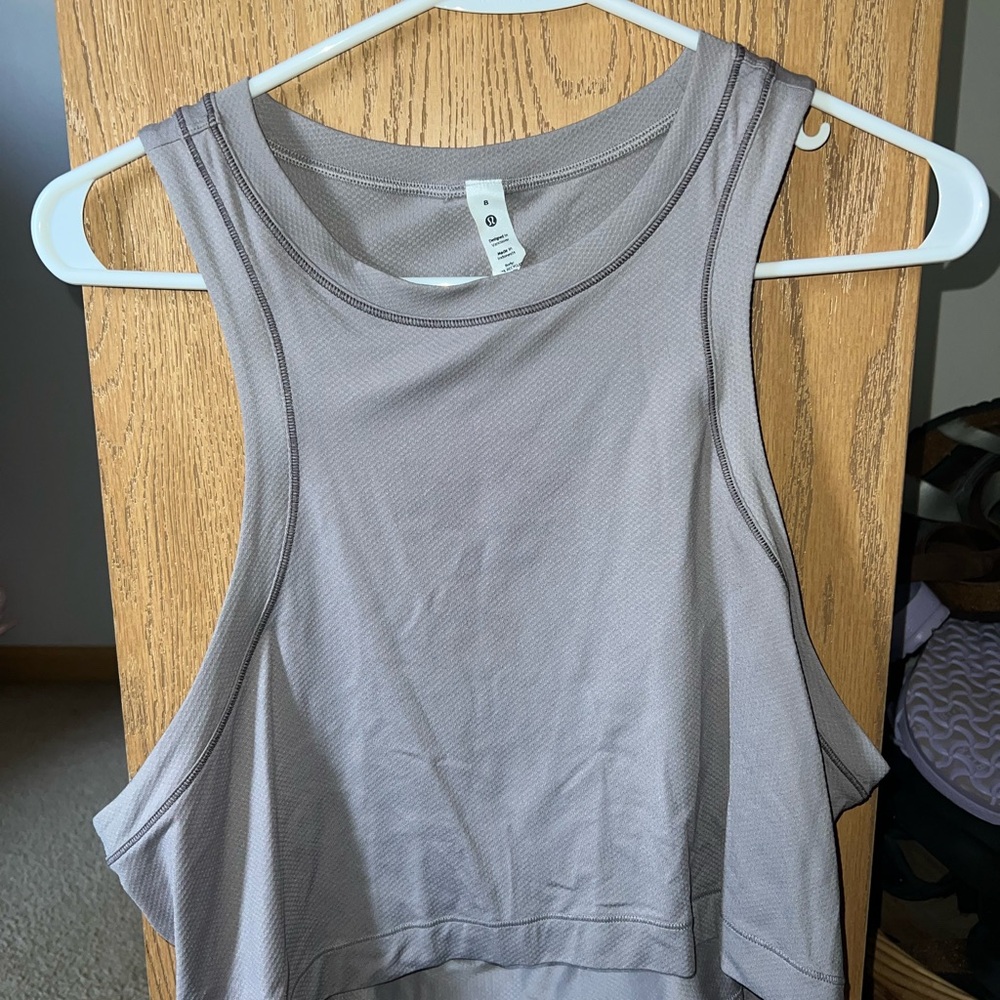 Lululemon Athletica Gray Muscle Tee Crop
